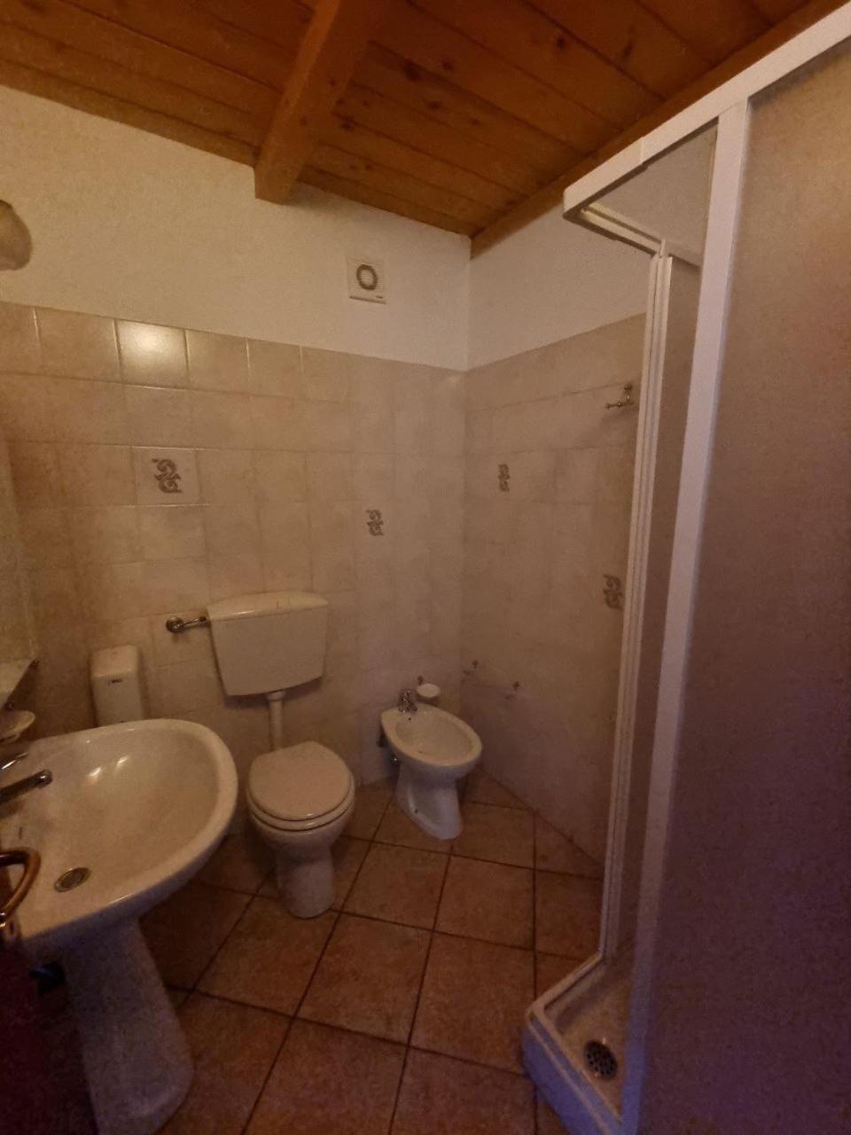 Hotel Paese Corvara Beverino Exterior foto