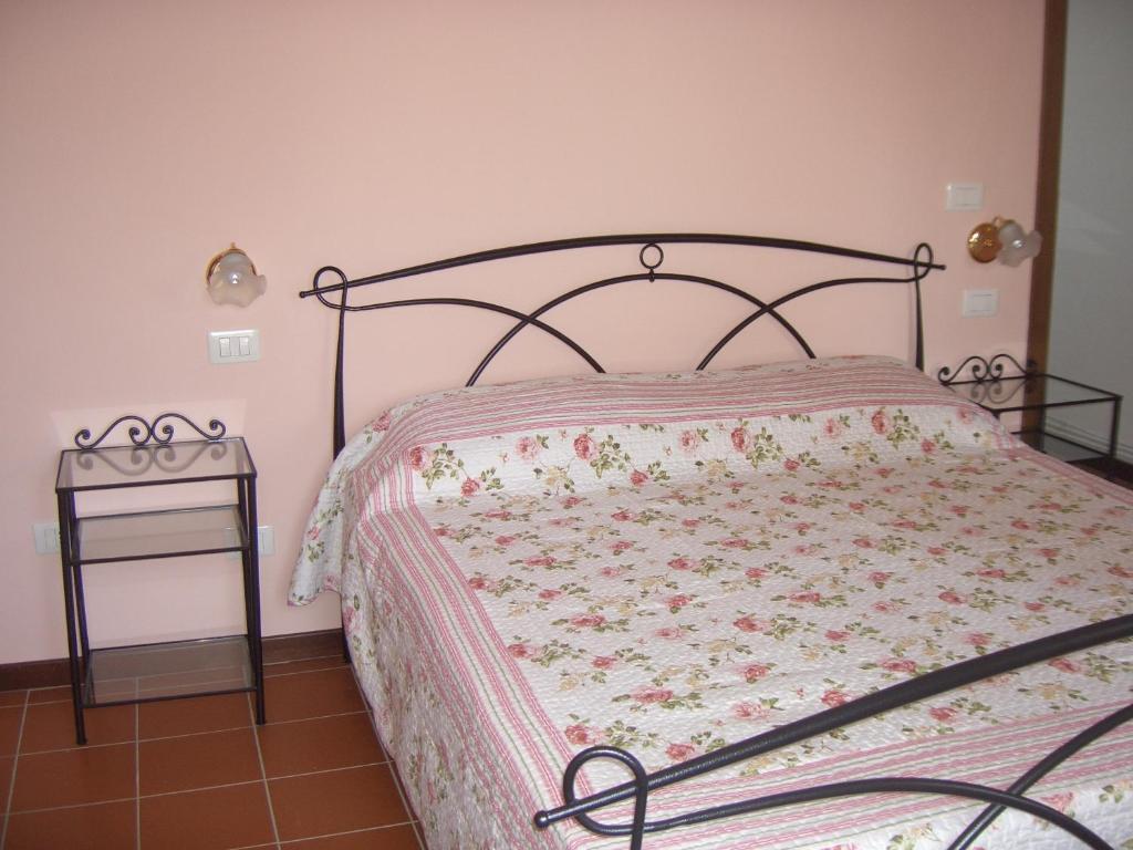 Hotel Paese Corvara Beverino Cameră foto