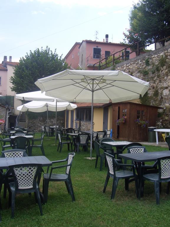 Hotel Paese Corvara Beverino Exterior foto